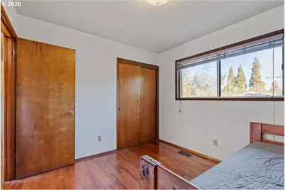 12055 SW Bruce Ln, Beaverton, OR 97008 - Photo 14