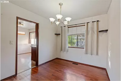 12055 SW Bruce Ln, Beaverton, OR 97008 - Photo 10