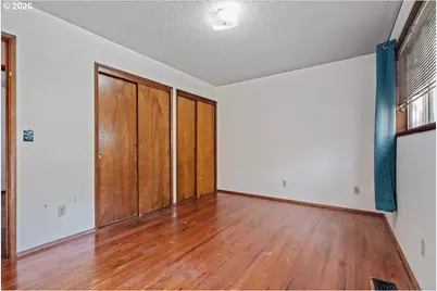 12055 SW Bruce Ln, Beaverton, OR 97008 - Photo 16