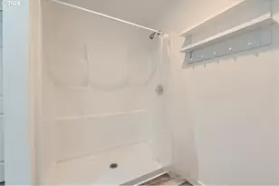 3904 SE Clinton St, Portland, OR 97202 - Photo 26