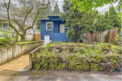 3904 SE Clinton St, Portland, OR 97202 - Photo 2