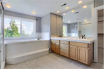 10585 NW Skyline Blvd, Portland, OR 97231 - Photo 16