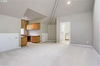 10585 NW Skyline Blvd, Portland, OR 97231 - Photo 14