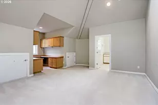 10585 NW Skyline Blvd, Portland, OR 97231 - Photo 14