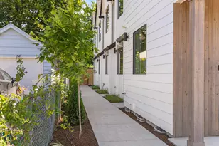 4266 SE 37th Ave, Portland, OR 97202 - Photo 2