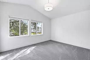8655 SE Insley St, Portland, OR 97266 - Photo 24