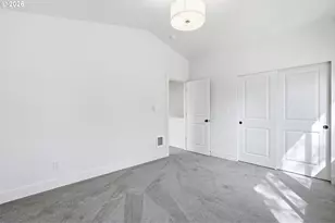 8655 SE Insley St, Portland, OR 97266 - Photo 26