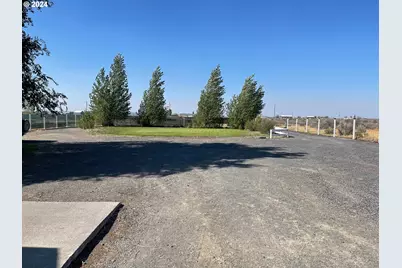 87722 Pinion Ln, Christmas Valley, OR 97641 - Photo 30