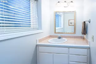 1778 Graham Dr, Eugene, OR 97405 - Photo 32