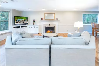 1778 Graham Dr, Eugene, OR 97405 - Photo 8