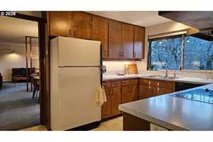 4734 Brookwood St, Eugene, OR 97405 - Photo 8