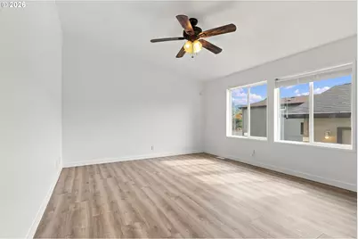 295 Sycamore St, Woodland, WA 98674 - Photo 20