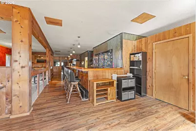 1030 W Central Blvd, Coquille, OR 97423 - Photo 8