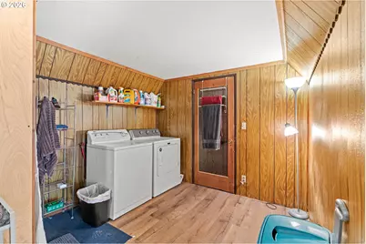1030 W Central Blvd, Coquille, OR 97423 - Photo 36