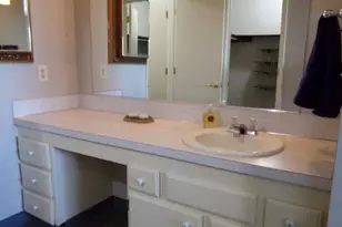 950 Evergreen Rd, Woodburn, OR 97071 - Photo 14