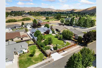915 Petry Ln, Baker City, OR 97814 - Photo 6