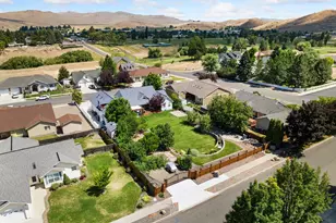915 Petry Ln, Baker City, OR 97814 - Photo 6
