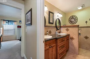 915 Petry Ln, Baker City, OR 97814 - Photo 28