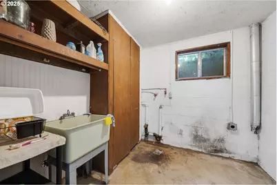 30235 Highway 101, Rockaway Beach, OR 97136 - Photo 20