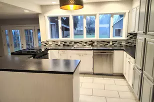 641 Dietz Ave, Keizer, OR 97303 - Photo 2