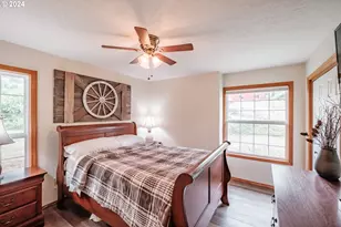 40166 Gates School Rd, Gates, OR 97346 - Photo 24