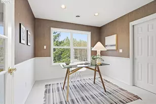 6725 SW Sean Michael Pl, Portland, OR 97225 - Photo 32