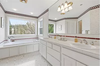 6725 SW Sean Michael Pl, Portland, OR 97225 - Photo 26