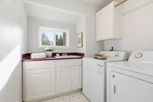 6725 SW Sean Michael Pl, Portland, OR 97225 - Photo 32