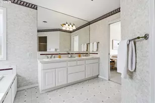 6725 SW Sean Michael Pl, Portland, OR 97225 - Photo 26