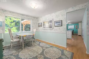 3425 Stark St, Eugene, OR 97404 - Photo 12