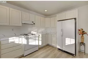 4911 NW 122nd St, Vancouver, WA 98685 - Photo 18