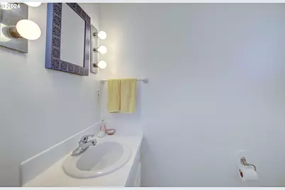 4911 NW 122nd St #9, Vancouver, WA 98685 - Photo 16