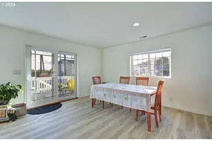 4911 NW 122nd St, Vancouver, WA 98685 - Photo 10