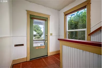 332 24th St NE, Salem, OR 97301 - Photo 10