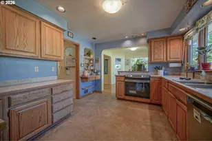 1052 W 10th Ave, Eugene, OR 97402 - Photo 18