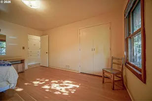 1052 W 10th Ave, Eugene, OR 97402 - Photo 34
