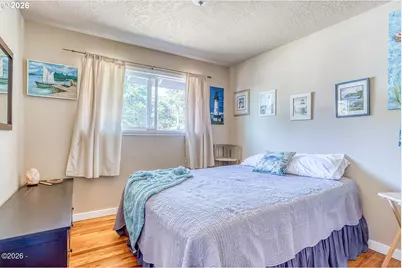 507 NW 12th St, Newport, OR 97365 - Photo 16