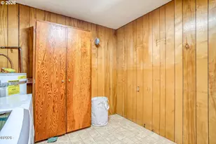 507 NW 12th St, Newport, OR 97365 - Photo 24