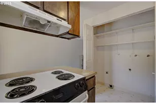 3713 L St, Vancouver, WA 98663 - Photo 12