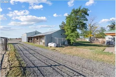 33968 E Loop Rd, Stanfield, OR 97875 - Photo 42