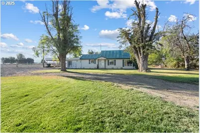 33968 E Loop Rd, Stanfield, OR 97875 - Photo 2