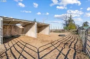 33968 E Loop Rd, Stanfield, OR 97875 - Photo 44