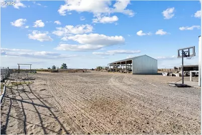 33968 E Loop Rd, Stanfield, OR 97875 - Photo 38