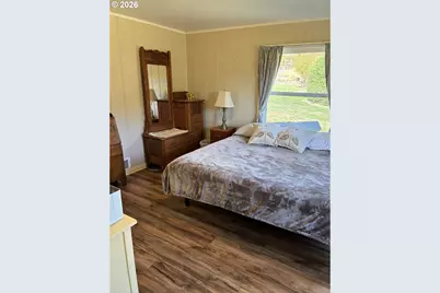91066 Hill Rd, Springfield, OR 97478 - Photo 8