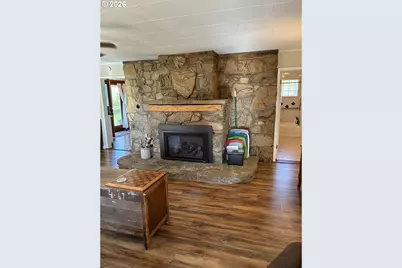 91066 Hill Rd, Springfield, OR 97478 - Photo 6
