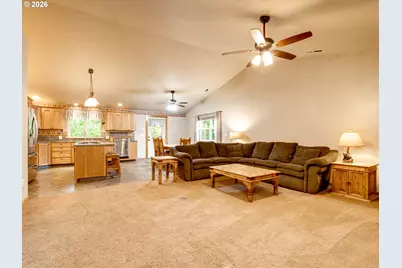 1002 NW 189th St, Ridgefield, WA 98642 - Photo 8