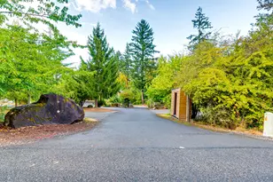 1002 NW 189th St, Ridgefield, WA 98642 - Photo 2