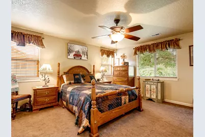 1002 NW 189th St, Ridgefield, WA 98642 - Photo 32