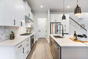 16257 NW Holman Wy, Portland, OR 97229 - Photo 14