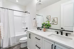 16257 NW Holman Wy, Portland, OR 97229 - Photo 20